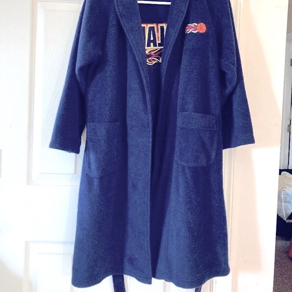 Youth Sports Robe - Picture 6 of 6